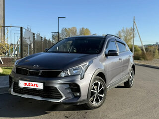 2021 Kia Rio X IV Рестайлинг, серый, 1780000 рублей, вид 3