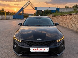 2020 Kia K5 III, чёрный, 1950000 рублей, вид 2