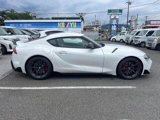 2021 Toyota Supra V (A90), белый, 4400000 рублей, вид 2