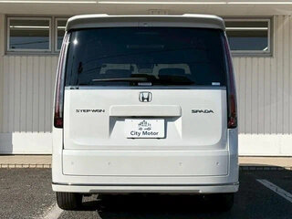 2024 Honda Stepwgn Spada VI, белый, 2200000 рублей, вид 4