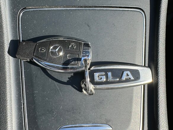 2018 Mercedes-Benz GLA 250 I (X156) Рестайлинг, белый, 2680000 рублей - вид 21