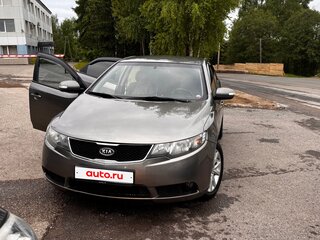 2009 Kia Cerato 5-speed II, серый, 680000 рублей, вид 1