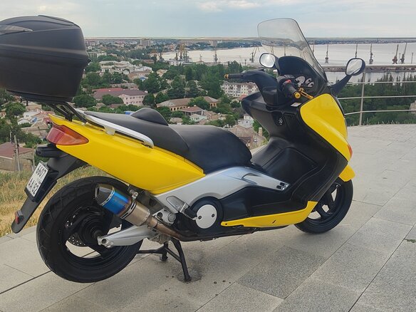 2003 Yamaha TMAX, жёлтый, 300000 рублей - вид 4