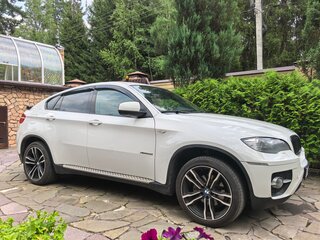 2011 BMW X6 35i 8-speed I (E71), белый, 1900000 рублей, вид 1