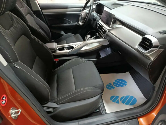 2020 Geely Coolray I, оранжевый, 1450000 рублей - вид 7