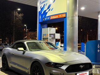 2019 Ford Mustang VI Рестайлинг, серый, 3250000 рублей, вид 3