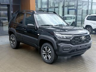 2026 Lada (ВАЗ) Niva Travel I Рестайлинг, чёрный, 1752000 рублей, вид 4