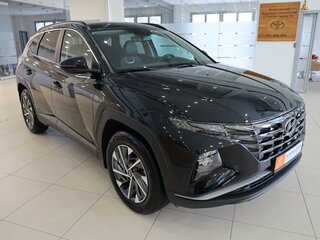 2024 Hyundai Tucson IV, чёрный, 3590000 рублей, вид 3