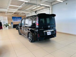 2015 Honda Stepwgn Spada V, чёрный, 1849000 рублей, вид 4