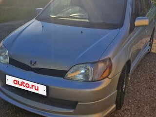 2002 Toyota Platz, серый, 395000 рублей, вид 1