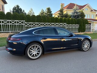 2017 Porsche Panamera 4S II, синий, 6850000 рублей, вид 2