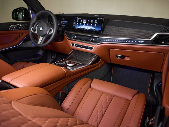 2026 BMW X7 40d I (G07) Рестайлинг, серый, 17925000 рублей - вид 15