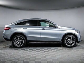 2015 Mercedes-Benz GLE Coupe 400 I (C292), серебристый, 3299000 рублей, вид 4