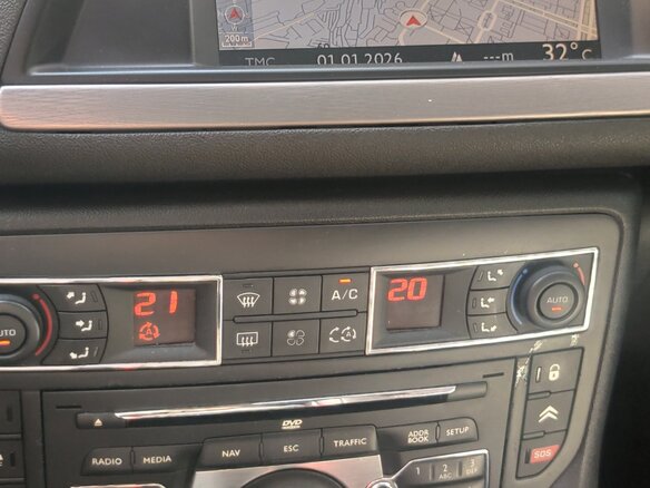 2009 Citroen C5 II, красный - вид 21