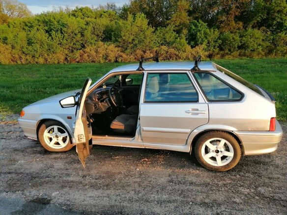 2009 Lada (ВАЗ) 2114, серебристый, 167000 рублей - вид 6