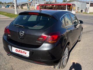 2010 Opel Astra J, чёрный, 745000 рублей, вид 4