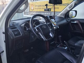 2015 Toyota Land Cruiser Prado 150 Series Рестайлинг 1, белый, 3500000 рублей, вид 5