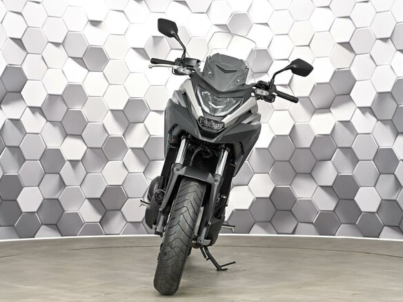 2021 Honda NC 750X, чёрный, 999000 рублей - вид 4