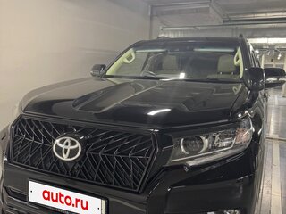 2021 Toyota Land Cruiser Prado 150 Series Рестайлинг 3, чёрный, 4900000 рублей, вид 3