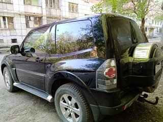 2007 Mitsubishi Pajero IV, чёрный, 1500000 рублей, вид 2