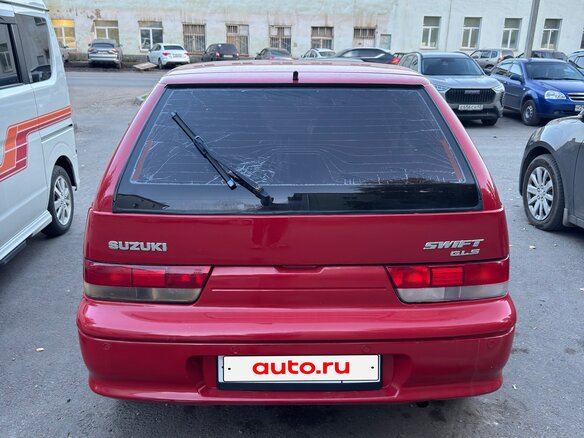 2002 Suzuki Swift II Рестайлинг, красный, 165000 рублей - вид 5