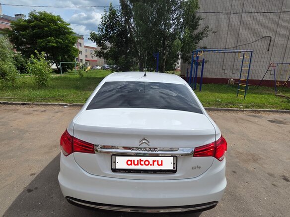 2019 Citroen C4 II Рестайлинг, белый, 1600000 рублей - вид 4