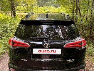2017 Toyota RAV4 IV (XA40) Рестайлинг, чёрный, 2500000 рублей, вид 4