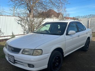 2002 Nissan Sunny B15, белый, 500000 рублей, вид 1