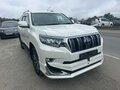 2021 Toyota Land Cruiser Prado 150 Series Рестайлинг 3, белый, 5700000 рублей