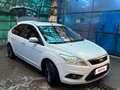 2010 Ford Focus II Рестайлинг, белый, 700000 рублей