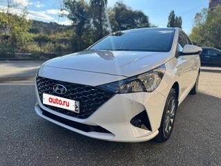 2021 Hyundai Solaris II Рестайлинг, белый, 1890000 рублей, вид 1