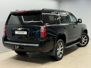 2016 Chevrolet Tahoe IV, чёрный, 3090000 рублей, вид 4