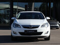 2010 Opel Astra J, белый, 520000 рублей - вид 1