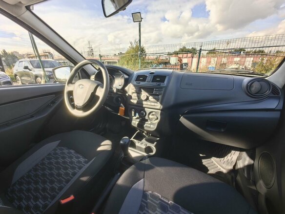 2023 Lada (ВАЗ) Granta Cross I Рестайлинг, белый, 839000 рублей - вид 11