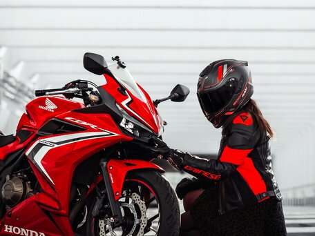 2021 Honda CBR 400R, красный, 630000 рублей, вид 5
