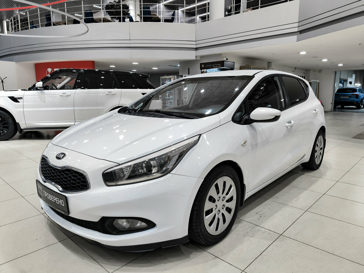 Открыть фотографии: Kia Ceed II