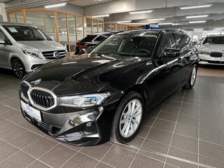 2022 BMW 3 серии 318d VII (G2x) Рестайлинг, чёрный, 3790900 рублей, вид 1