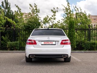 2012 Mercedes-Benz E-Класс 350 IV (W212, S212, C207), белый, 3550000 рублей, вид 5