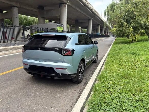 2026 Arcfox Beta T1 42.3 kWh, синий - вид 6