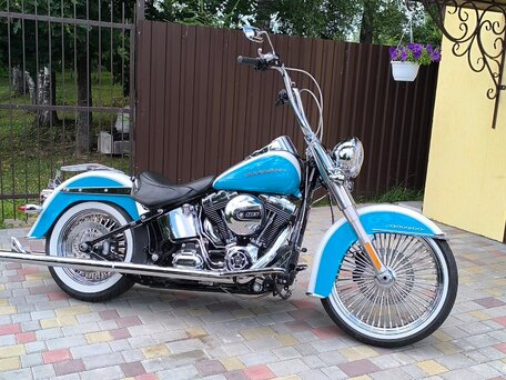2015 Harley-Davidson Softail Deluxe, голубой, 1100000 рублей, вид 1