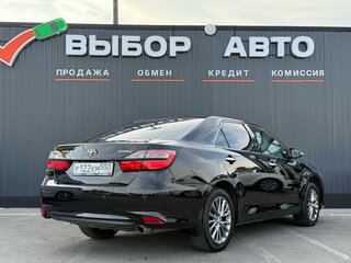2016 Toyota Camry VII (XV50) Рестайлинг, чёрный, 1999000 рублей, вид 2