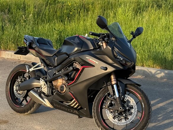 2020 Honda CBR 650R, чёрный, 940000 рублей - вид 8