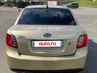2011 Kia Rio II Рестайлинг, бежевый, 370000 рублей, вид 5