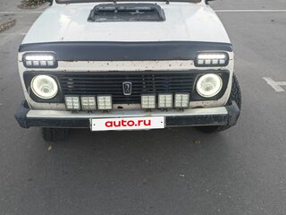 1996 Lada (ВАЗ) 2121 (4x4) I Рестайлинг, белый, 250000 рублей, вид 2