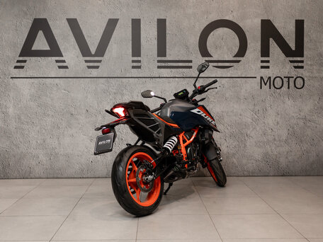 2025 KTM 390 Duke, синий, 699000 рублей, вид 2