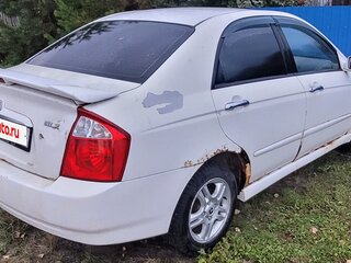2004 Kia Cerato I, белый, 160000 рублей, вид 2
