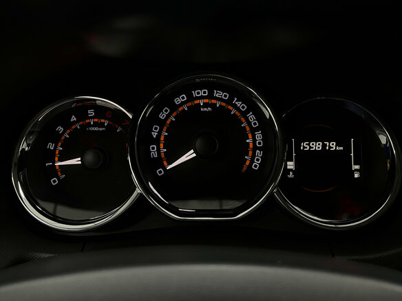 2022 LADA (ВАЗ) Largus, серебристый, 850000 рублей - вид 6