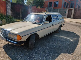 1982 Mercedes-Benz W123 300, бежевый, 505000 рублей, вид 3