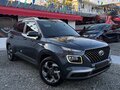 2020 Hyundai Venue I, чёрный - вид 2