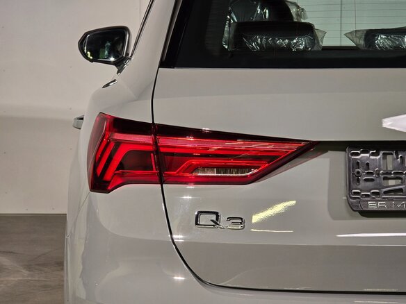 2026 Audi Q3 35 TFSI II (F3), серый - вид 13